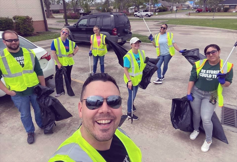 volunteer clean up selfie